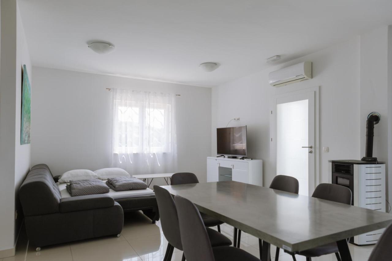 Grey House Zadar Apartment Exterior photo